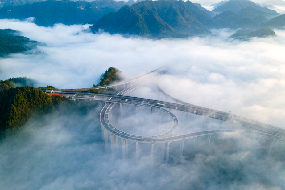 10_5 大山通途云海美（组照）  刘振军 13637438590.png
