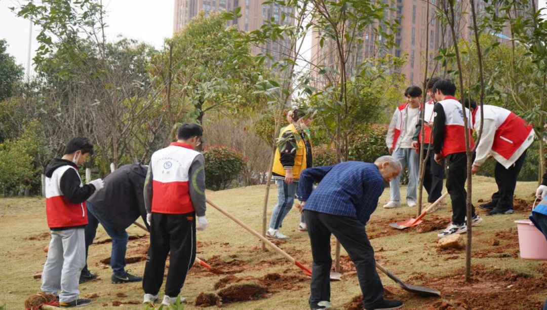 1674872707890068676.jpg 1674872707890068676.jpg