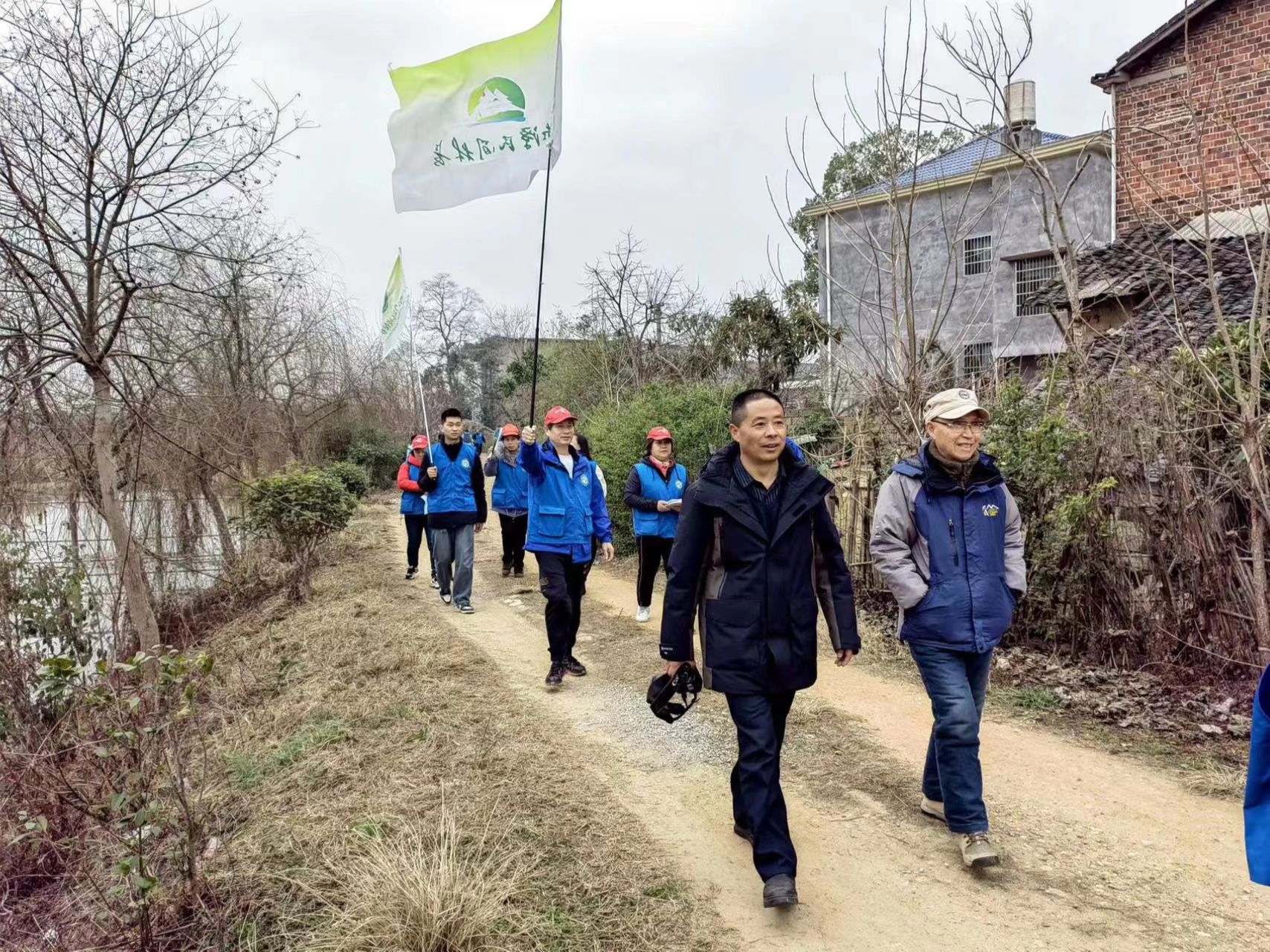 1675386840020031993.jpg 1675386840020031993.jpg