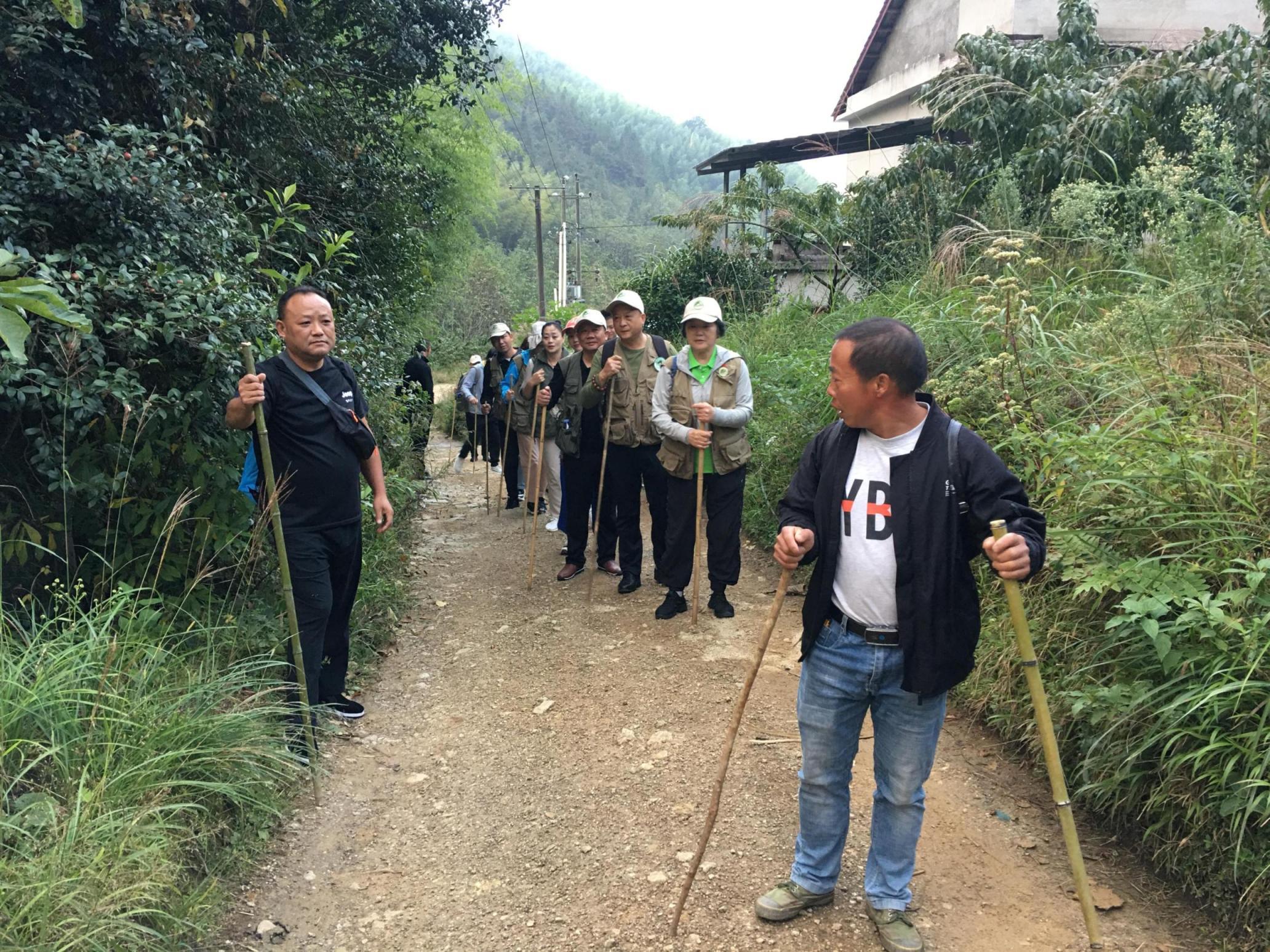 1696666795898044883.jpg 1696666795898044883.jpg