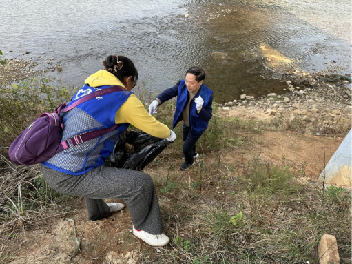 1701070025227015704.png 1701070025227015704.png