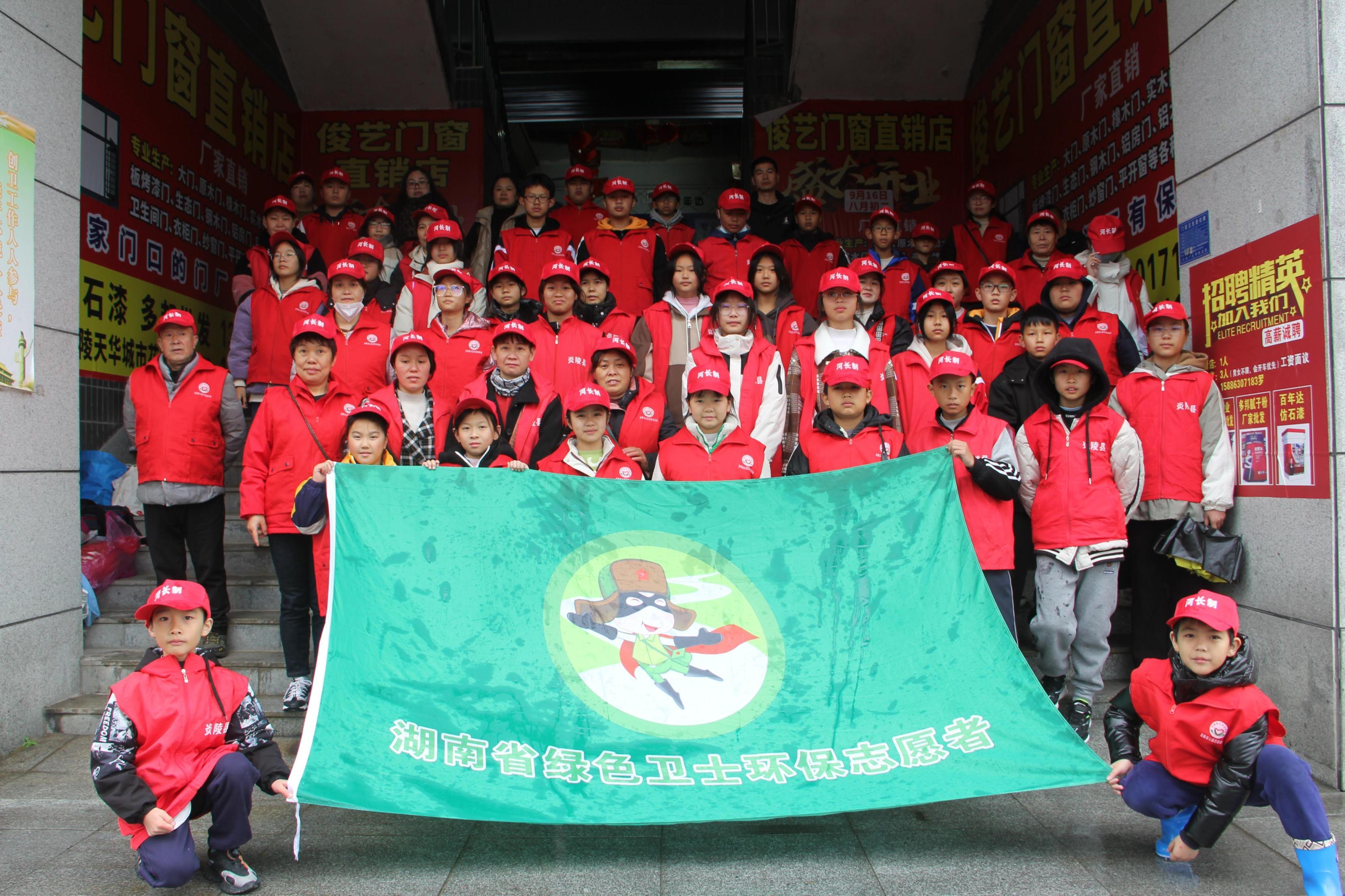 1701655033492056419.jpg 1701655033492056419.jpg