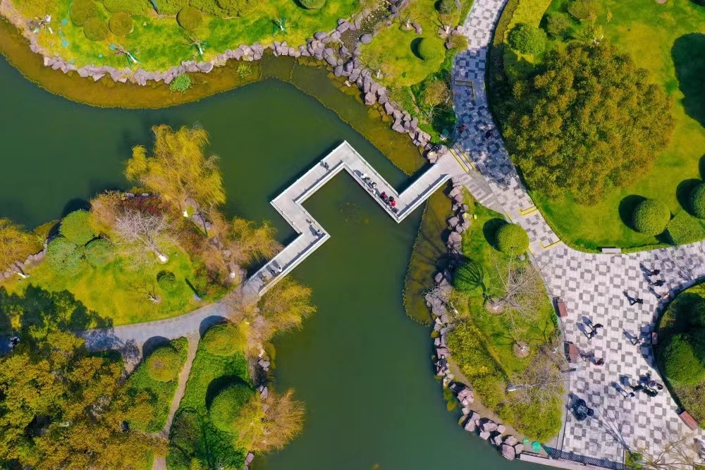 1703574378876073690.jpg 1703574378876073690.jpg