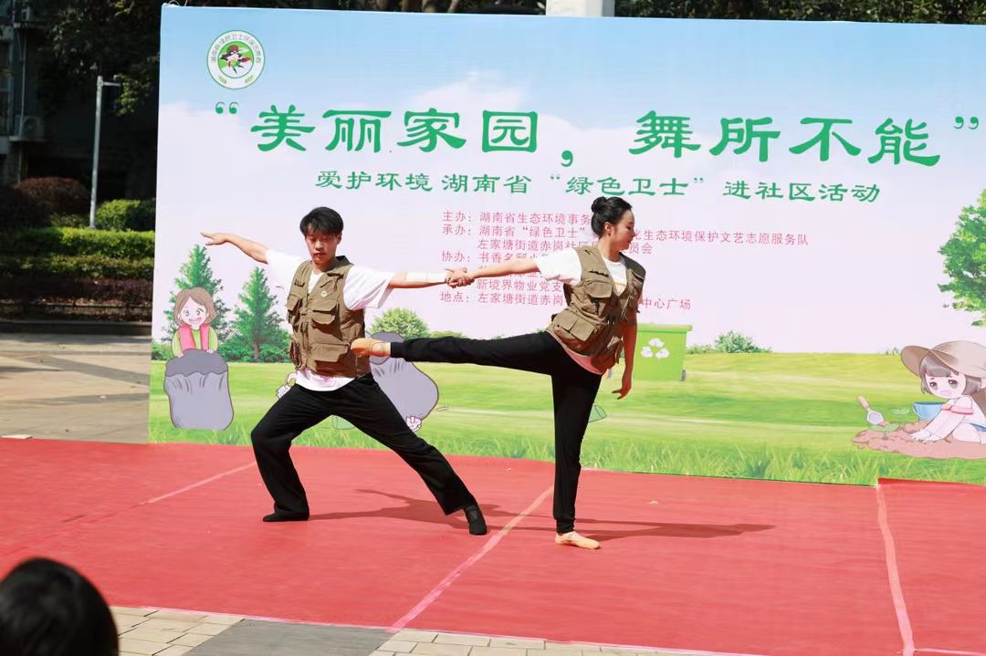 1712042387251008567.jpg 1712042387251008567.jpg