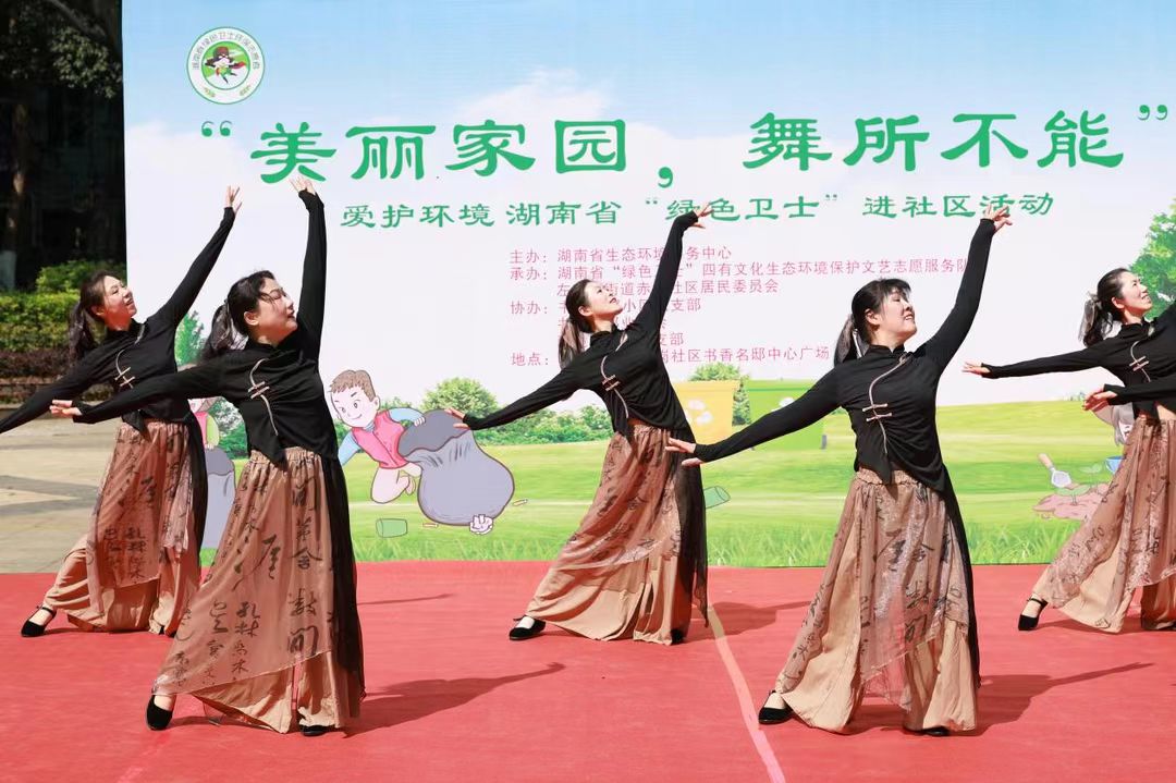 1712042407801085595.jpg 1712042407801085595.jpg