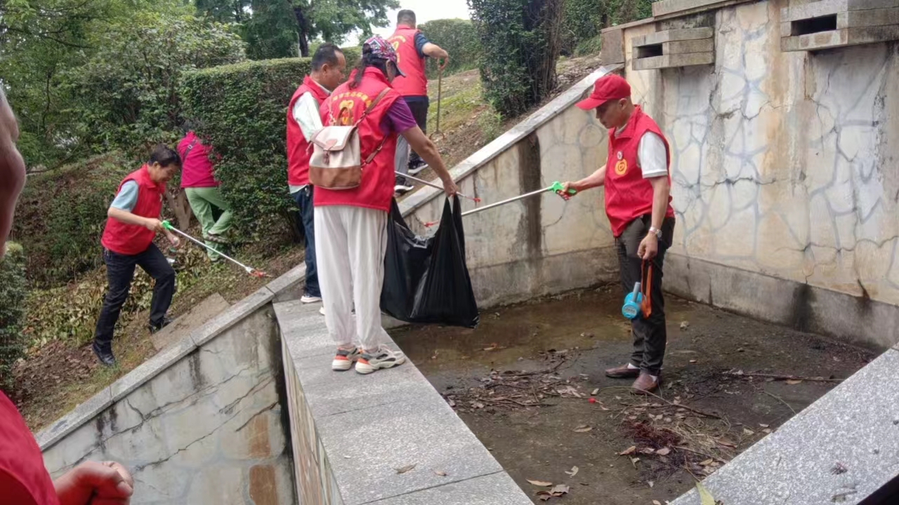 1715908070795021250.jpg 1715908070795021250.jpg