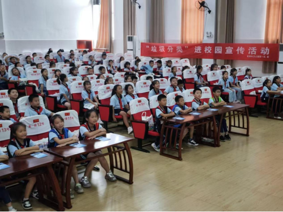 1727578384883059872.png image.png