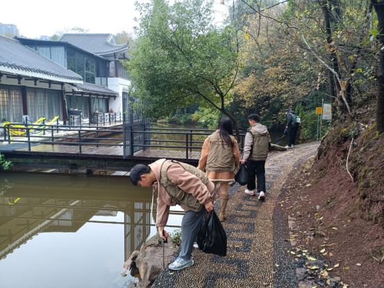 1733708200827050046.png 1733708200827050046.png