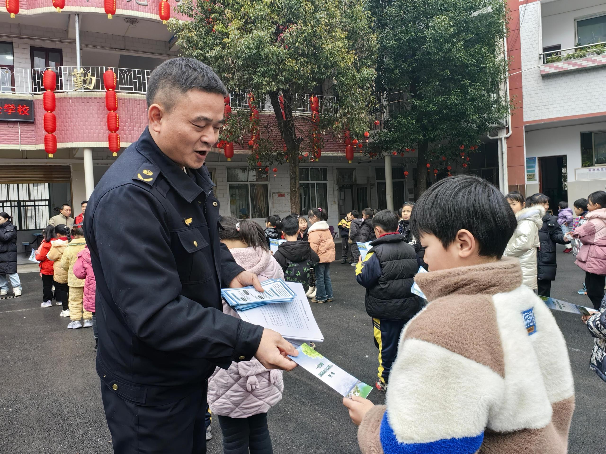 1740538990221058231.jpg 2.25溆浦苗苗完全学校6.jpg