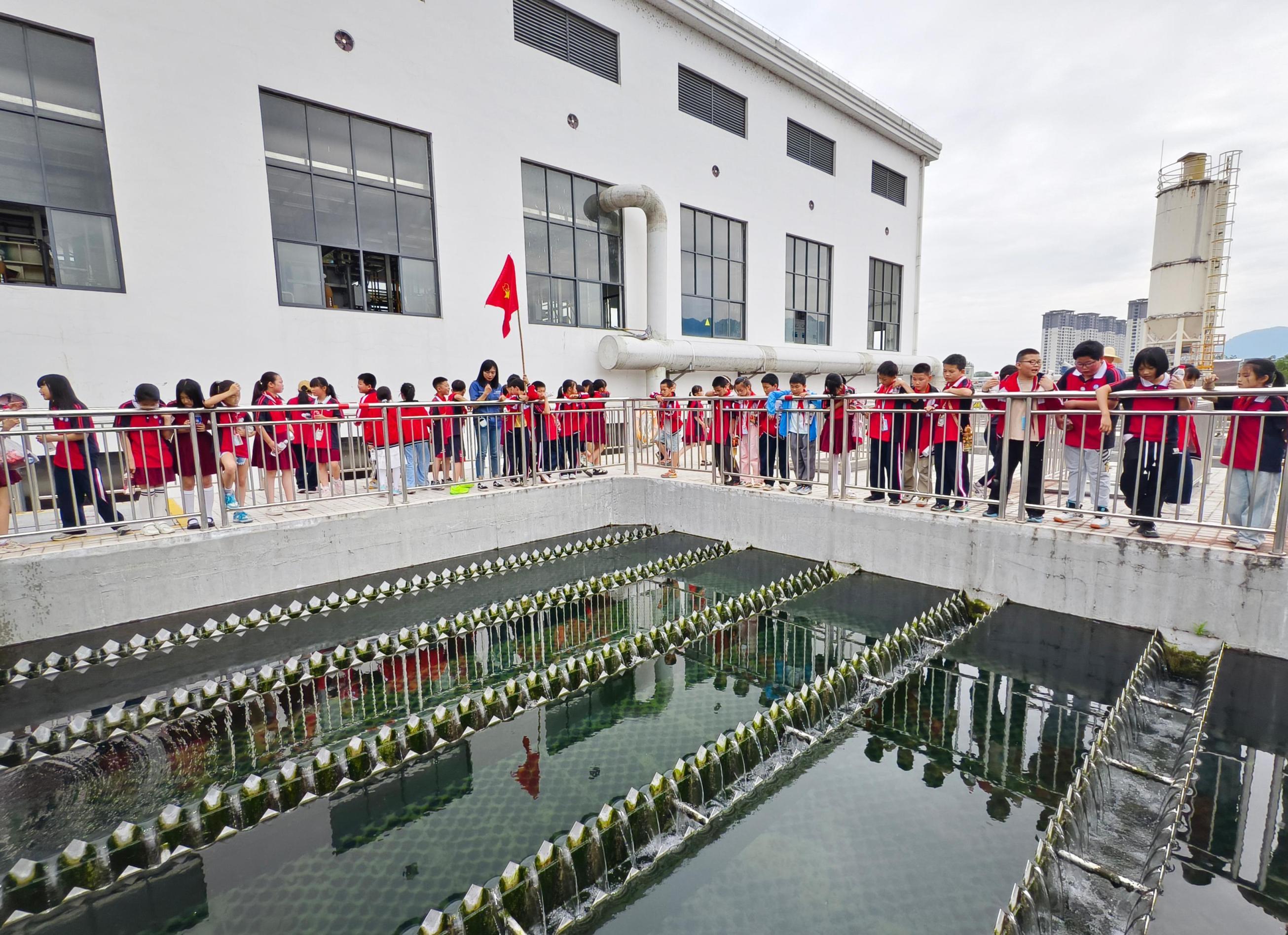 1749110449651045979.jpg 6.5张家界六五环境日活动2.jpg