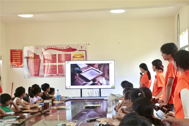 1757039460185568521.jpg 3333.jpg